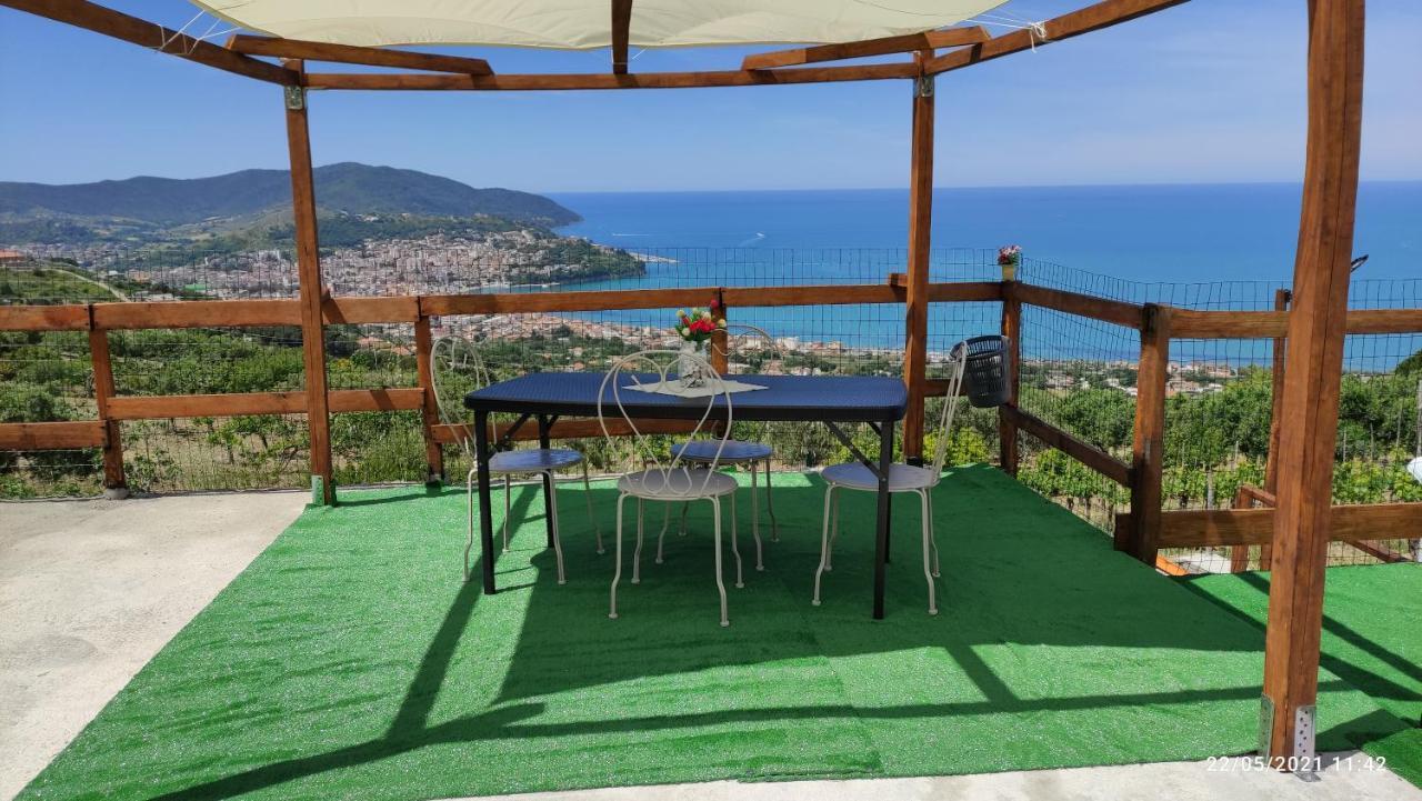 Una Terrazza Sul Mare Agropoli Exteriör bild